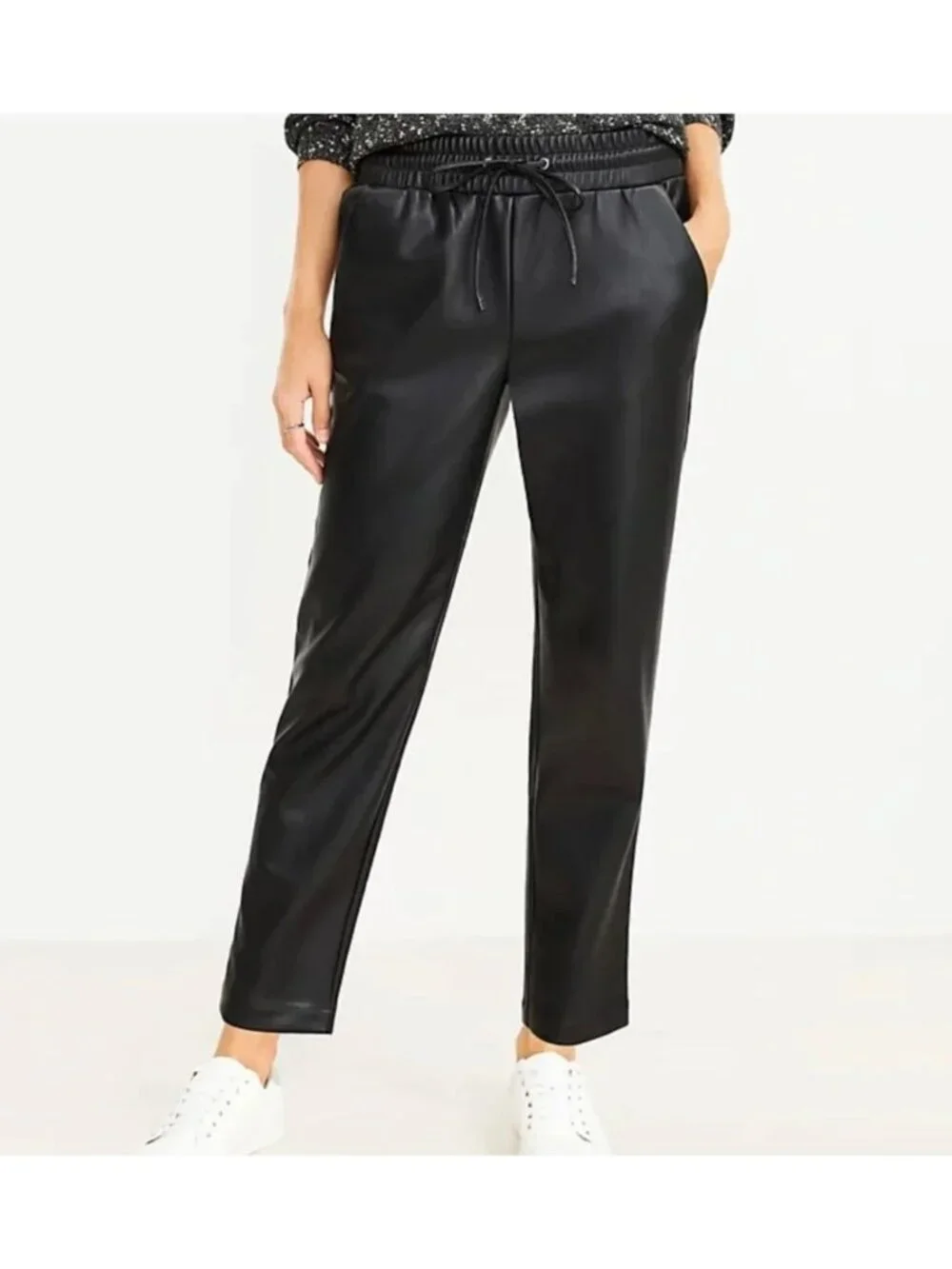 LOFT‎ Faux Leather Pull On Ankle Pants Black Pockets Size S Cropped Drawstring